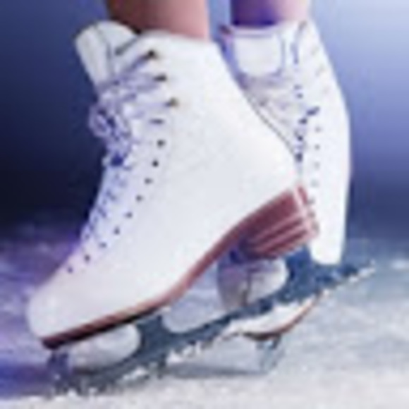 Meet your Posher, April - Picture 1 of 1